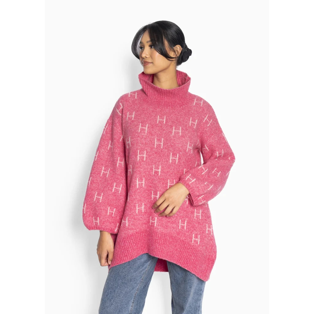 HÉST Fam Long Sweater - Chateau Rose