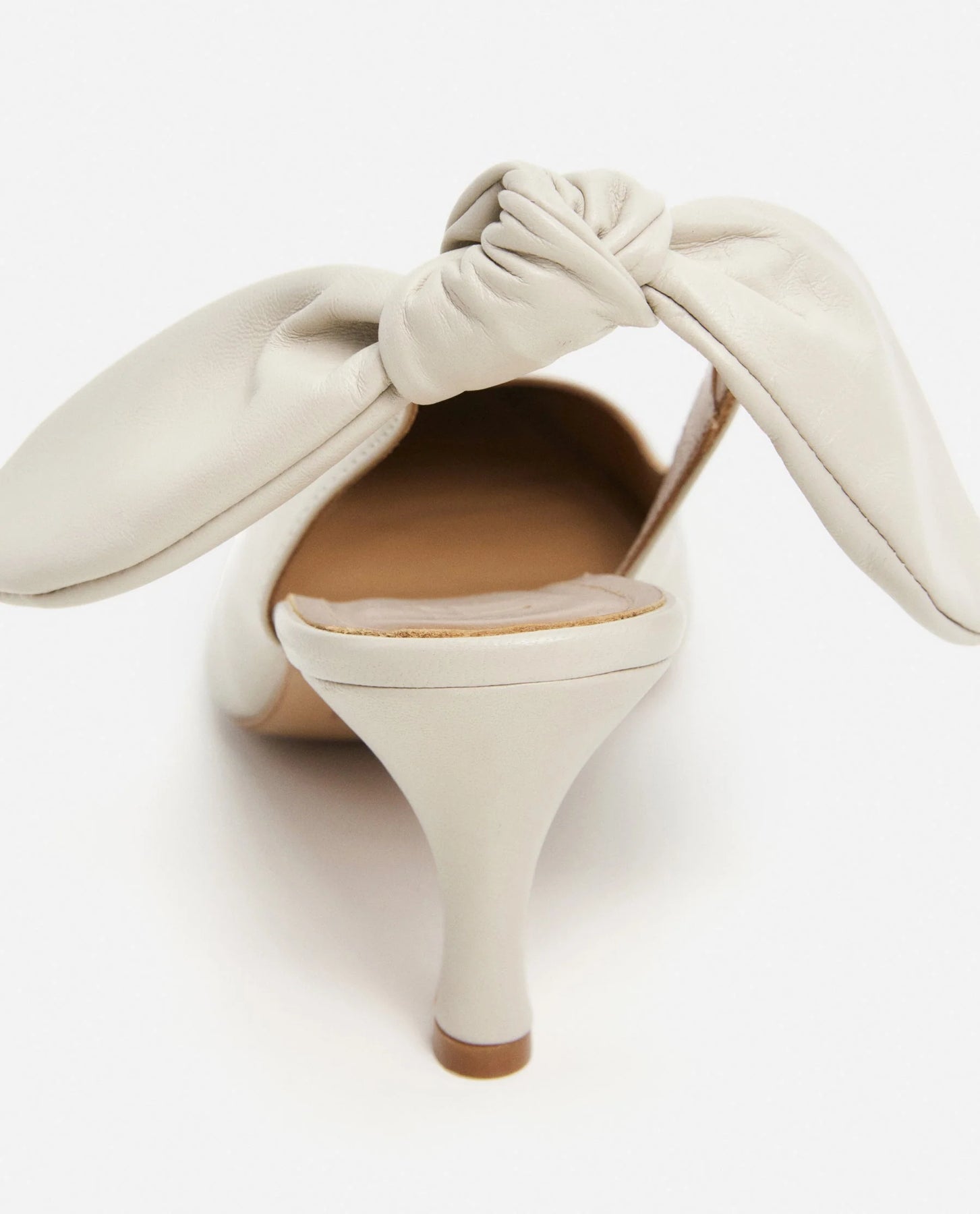 Franchesca Bow - Skinn Creme