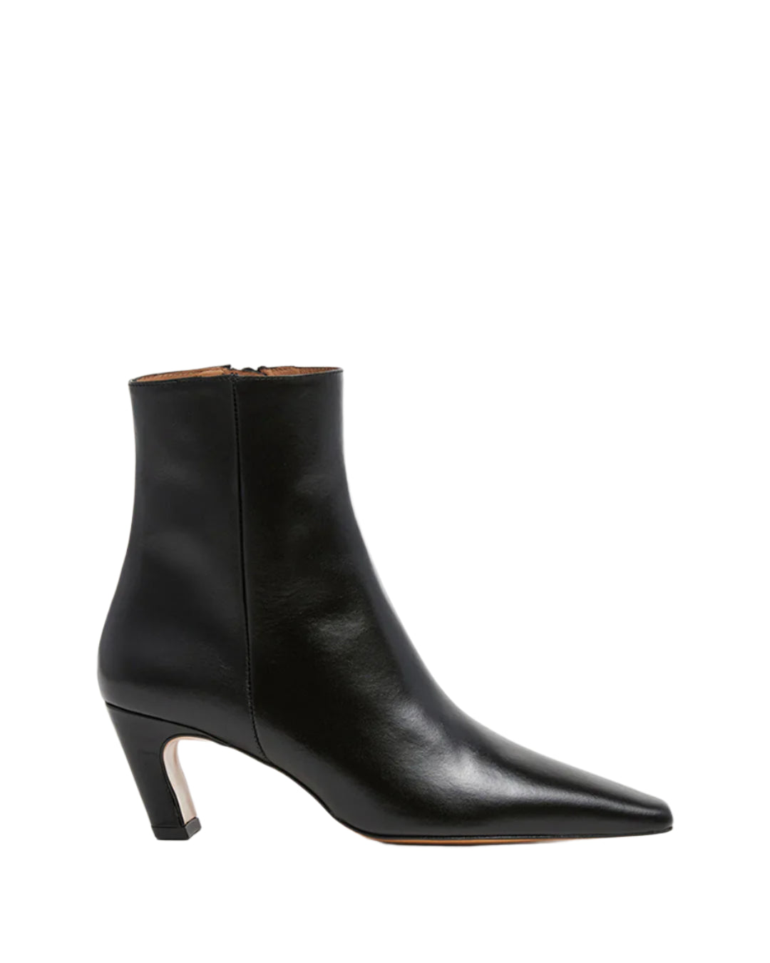Xena - Leather Black