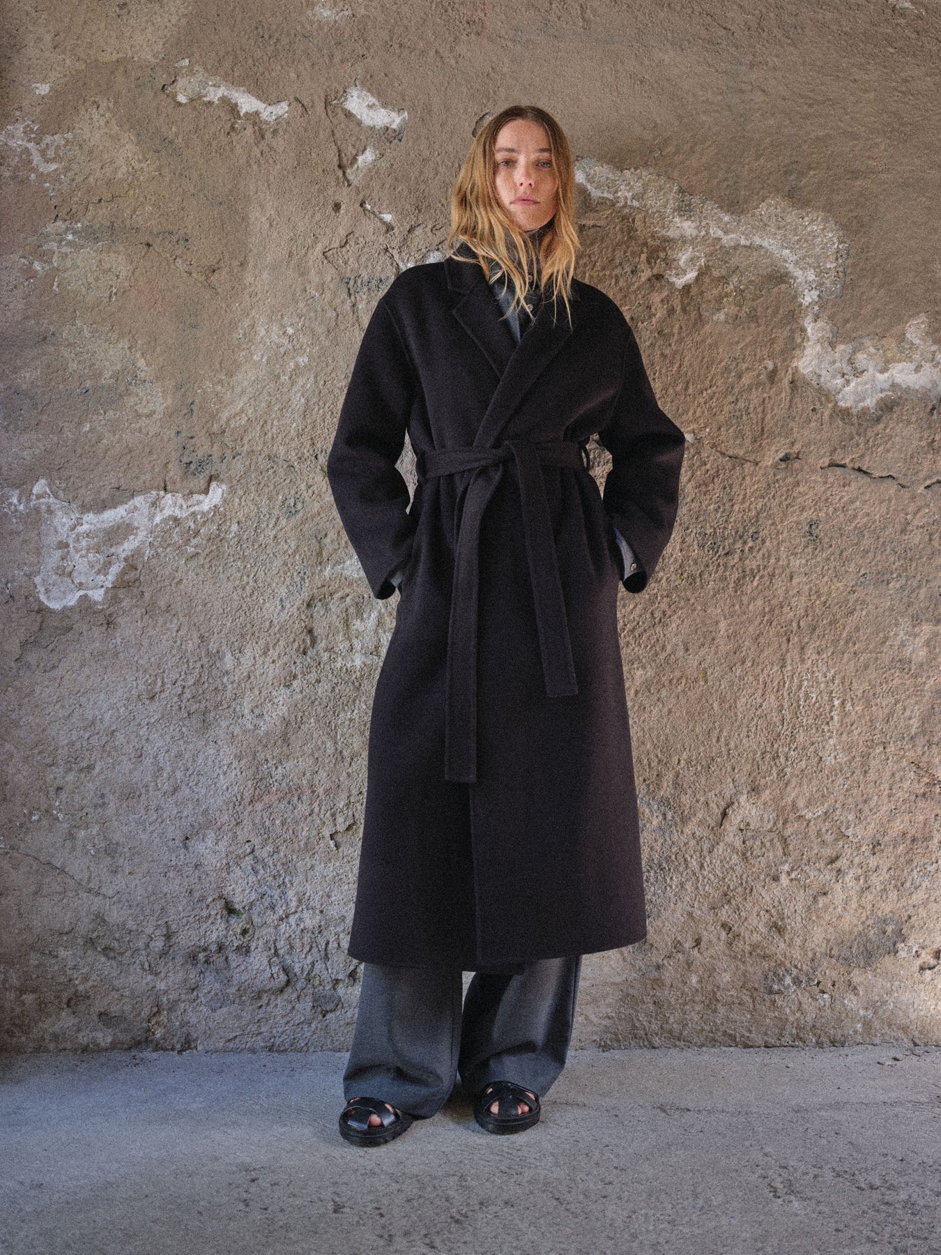 Double Wrap Coat - Svart