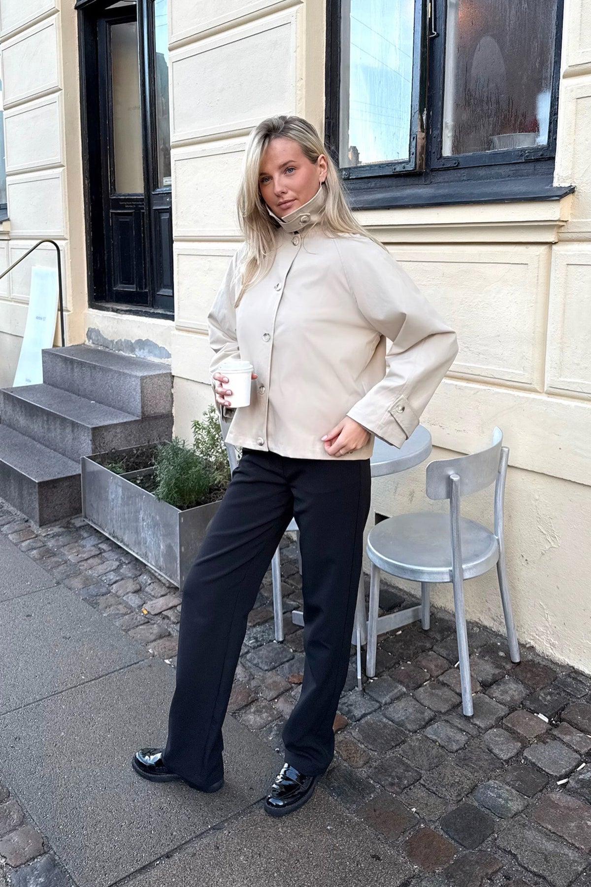 Avaic Kort Trenchcoat - Beige