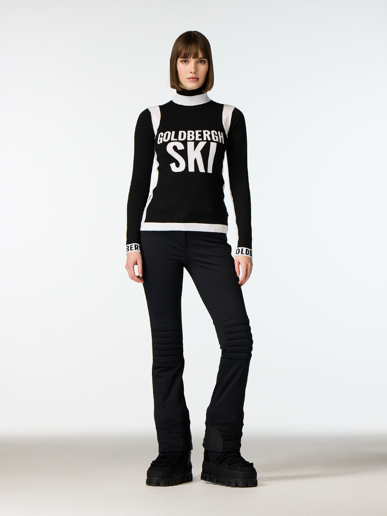 Noemi Long Sleeve Knit Sweater - Svart