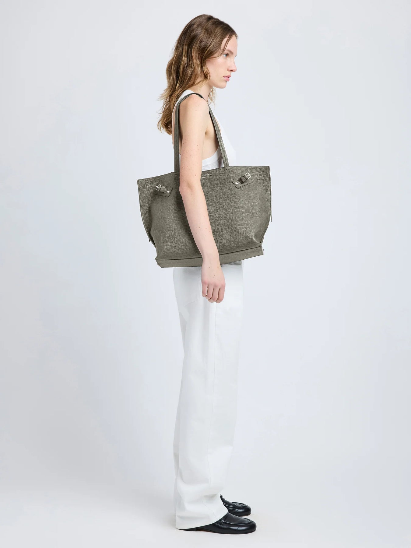 Days Tote In Pebbled Calf Skin - Slate