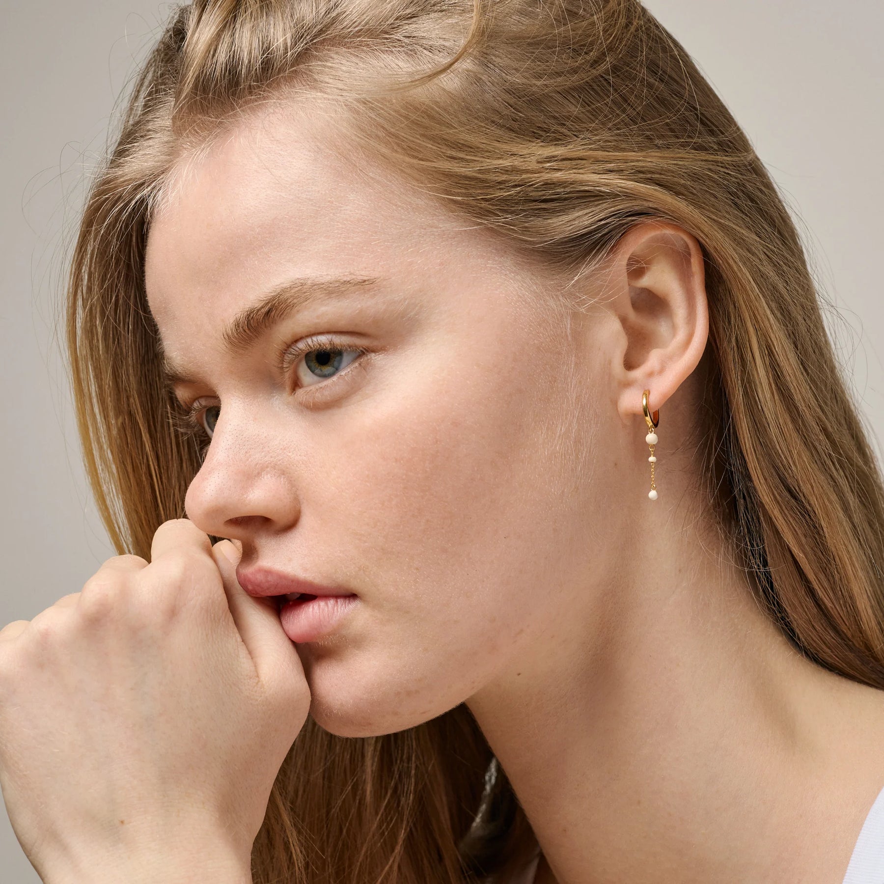 Lola Bold Hoops - Daisy