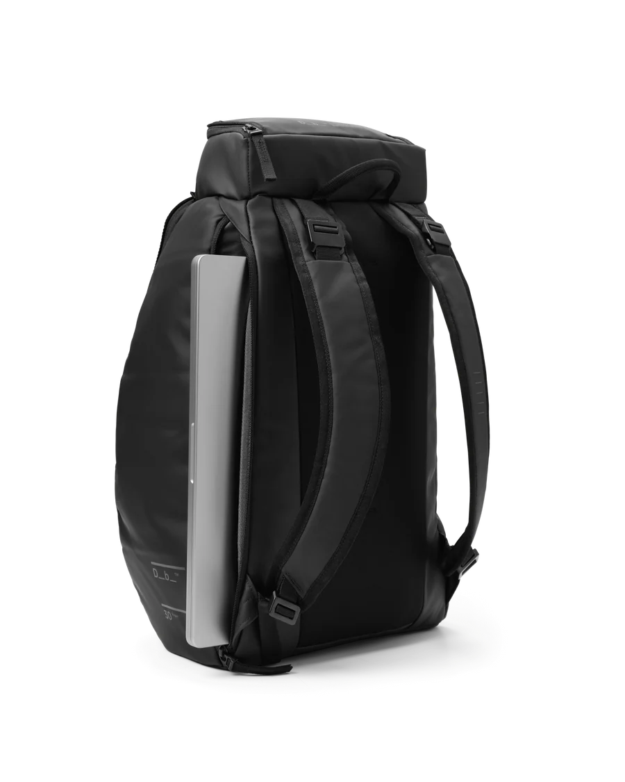 Hugger Ryggsäck 30L - Black Out