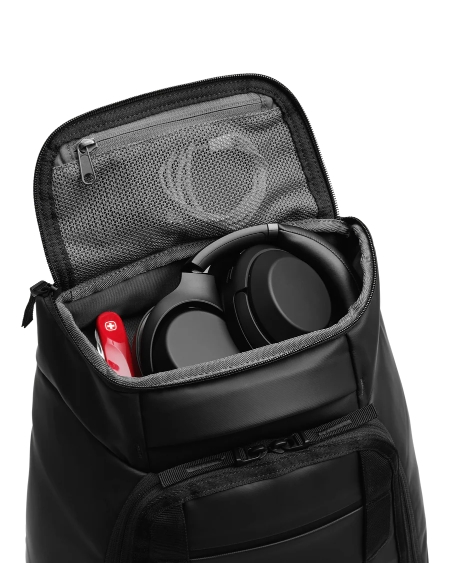 Hugger Ryggsäck 30L - Black Out