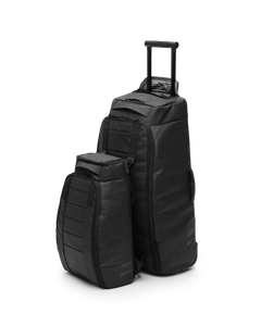 Hugger Backpack 30L - Black Out