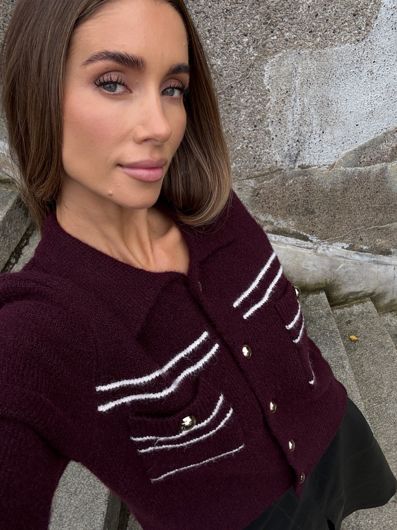 Lisa Stitch Pocket Cardigan - Vinröd