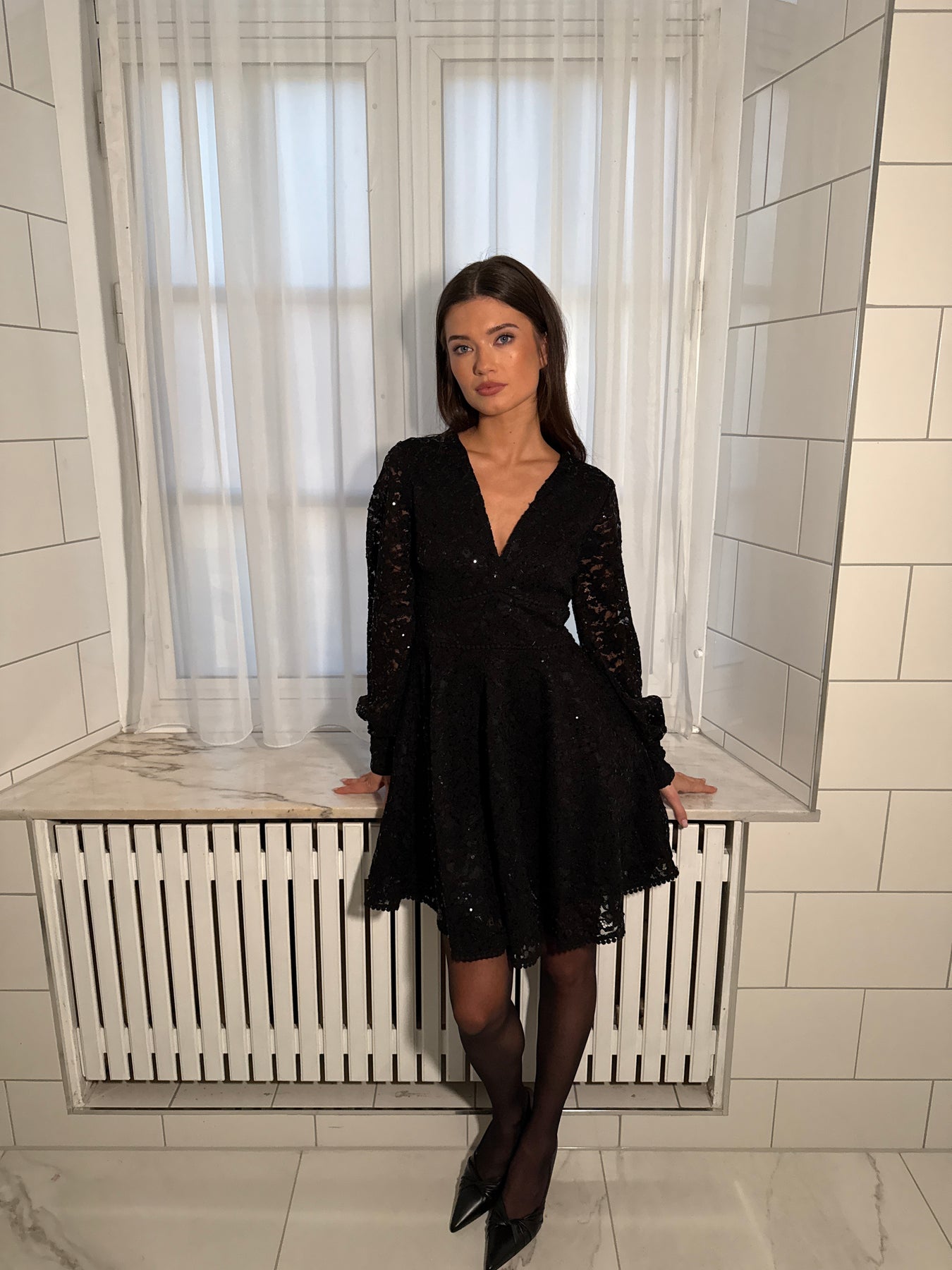 Freya Mini Dress - Svart Spetsklänning