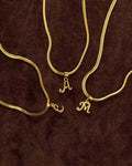 Bone Letter Necklace - Guld