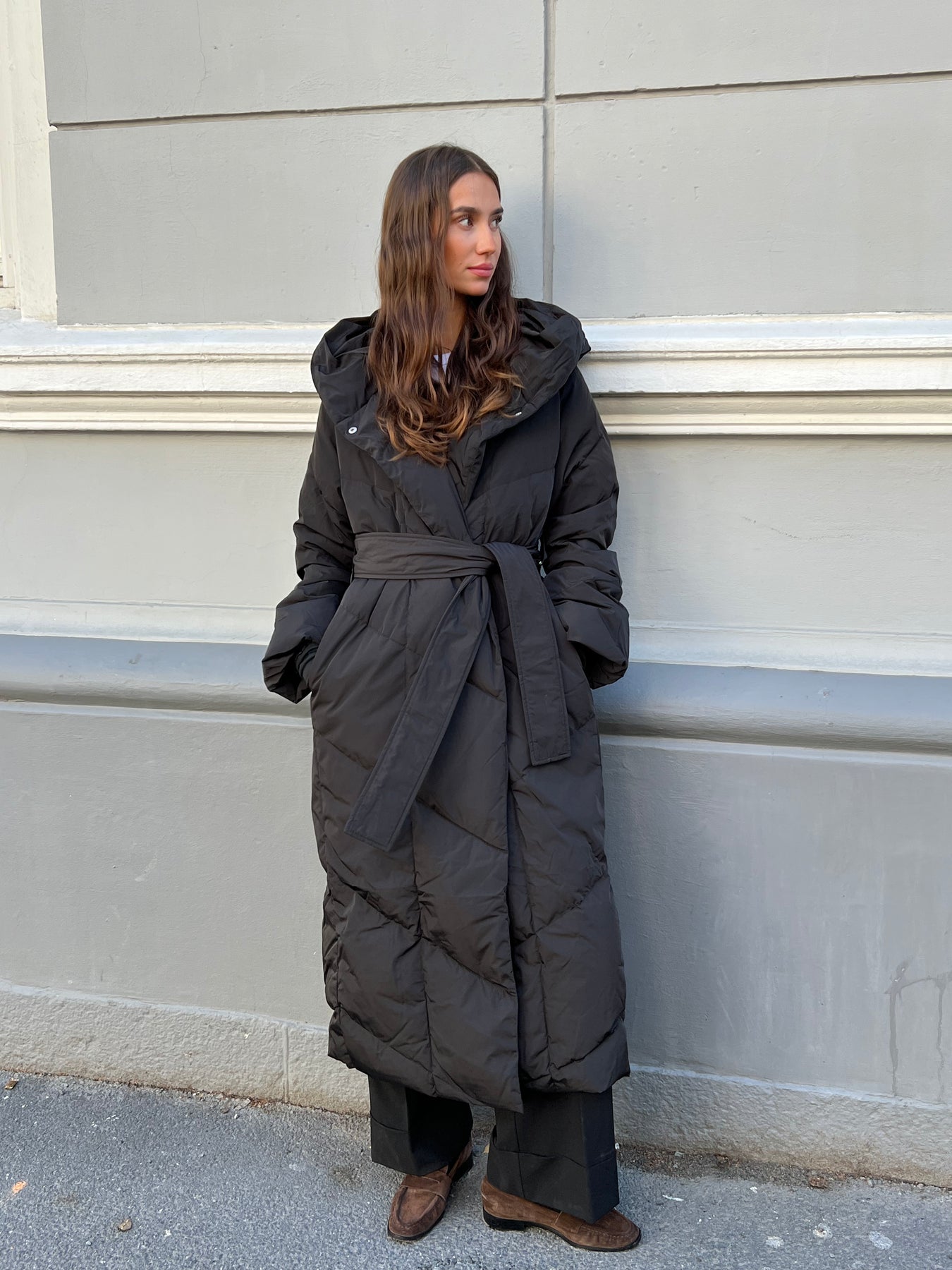 YazIW Long Coat - Black