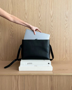Hedda Grande Handbag - Leather Black