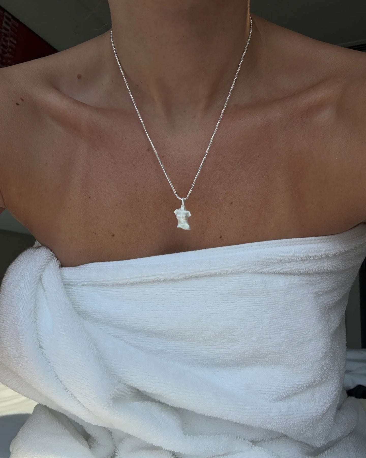Figure Necklace - Silver