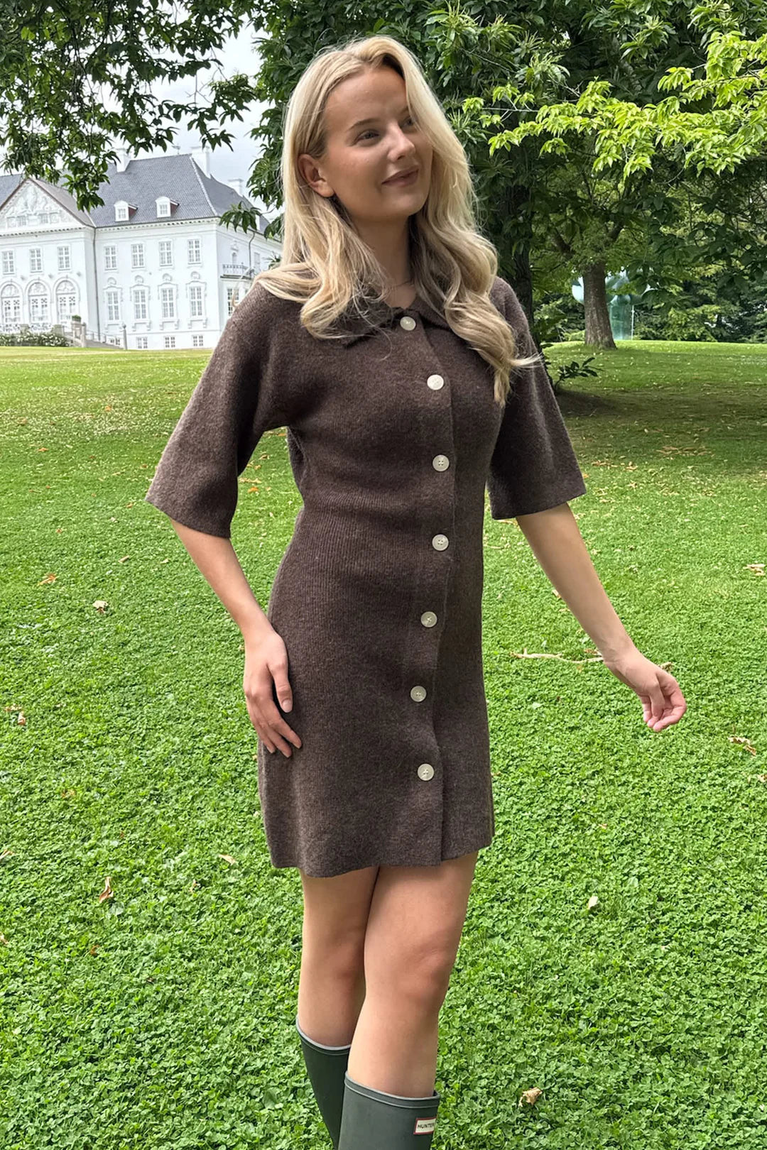 Oliviaic Stickad Klänning - Mörkbrun