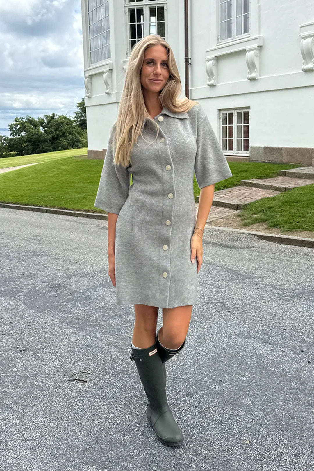 Stickad klänning