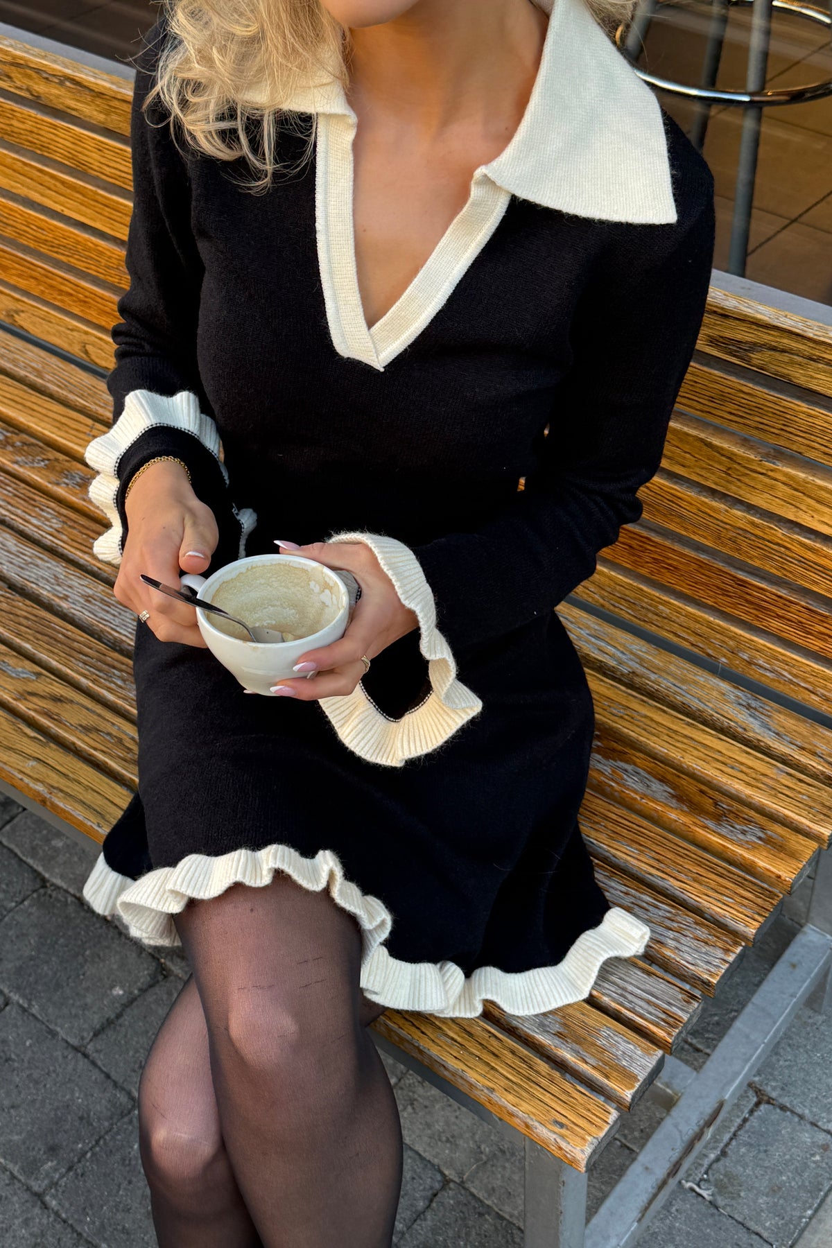 Marie Stickad Klänning - Svart