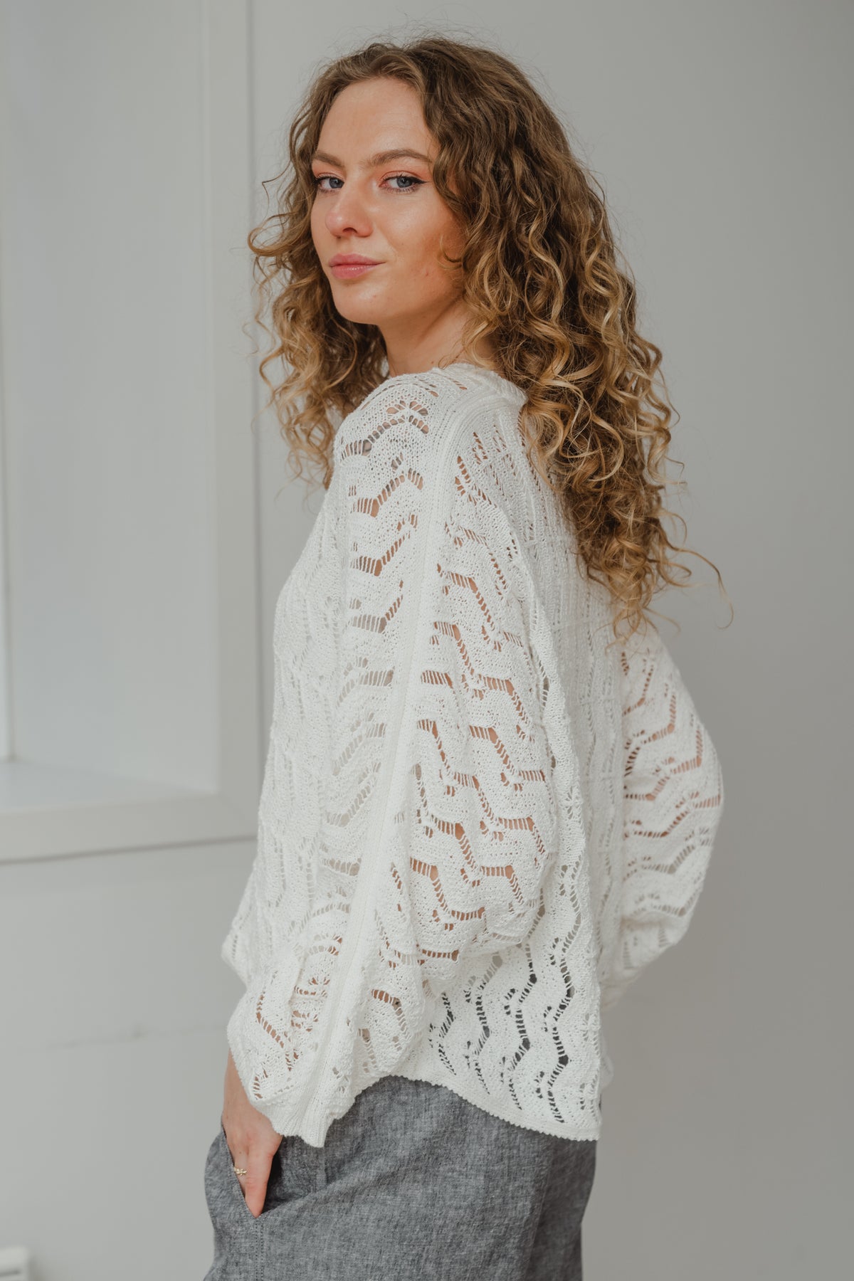 OrzalaIW Pullover - Pure White