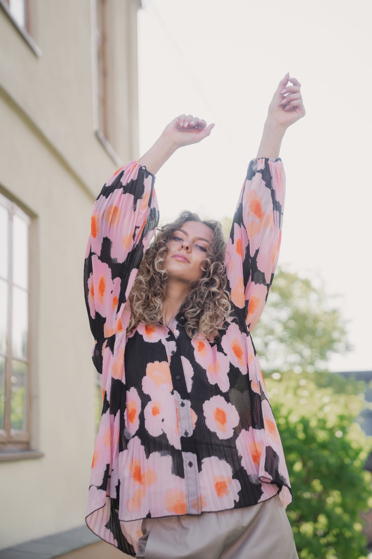 DesdraIW Shirt - Pink Poetic Flower