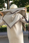 Triangle Scarf Merino - Beige / Light Beige