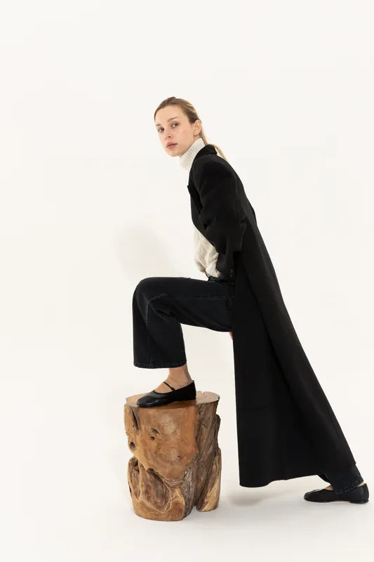 Winter Balla Flat - Black