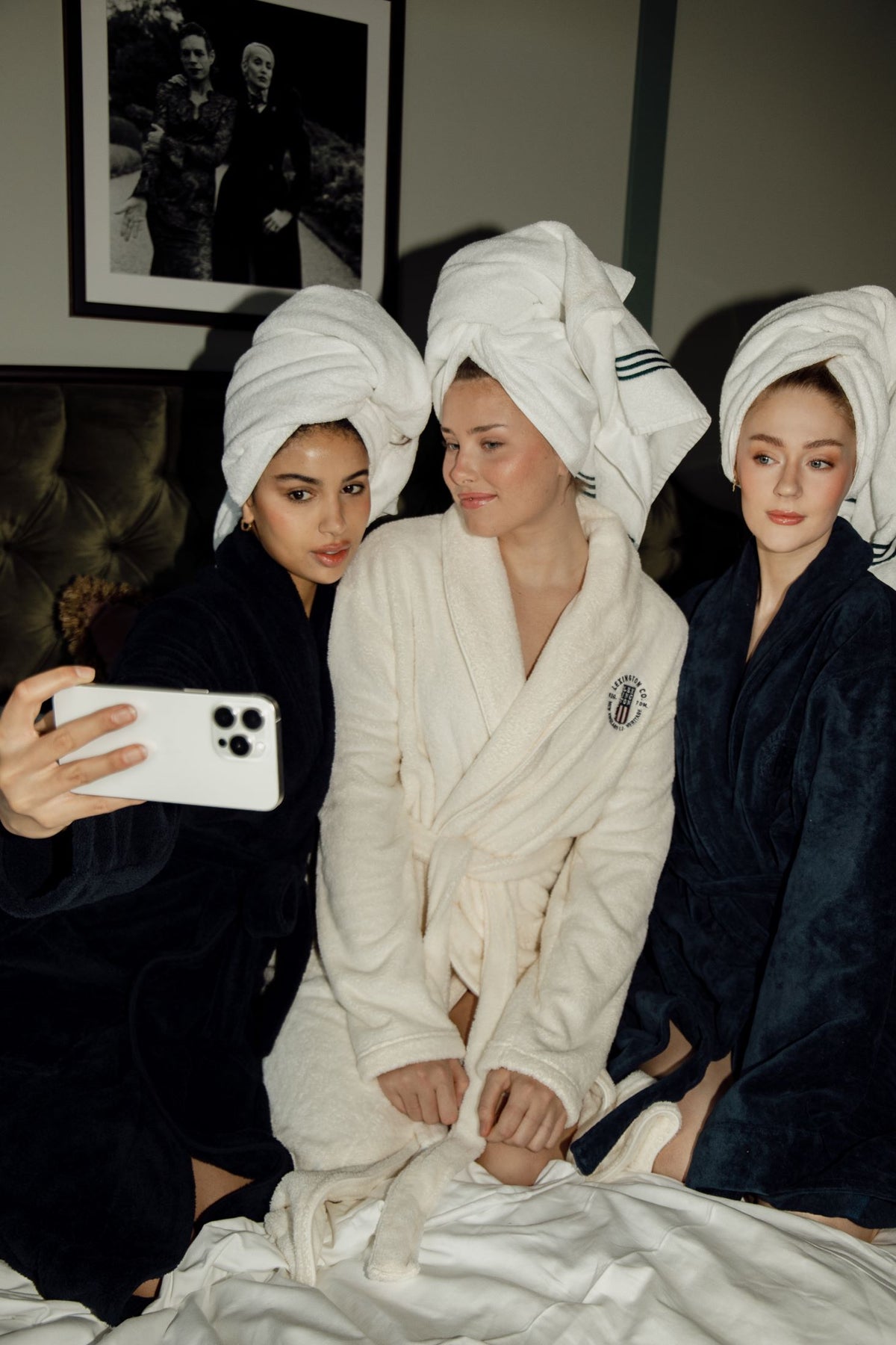 Lesley Fleece Robe - White