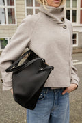 Isadora Ulljacka - Grey Sand