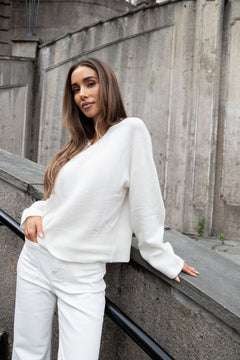 Lina Wool V-Neck Knit Sweater - Off White