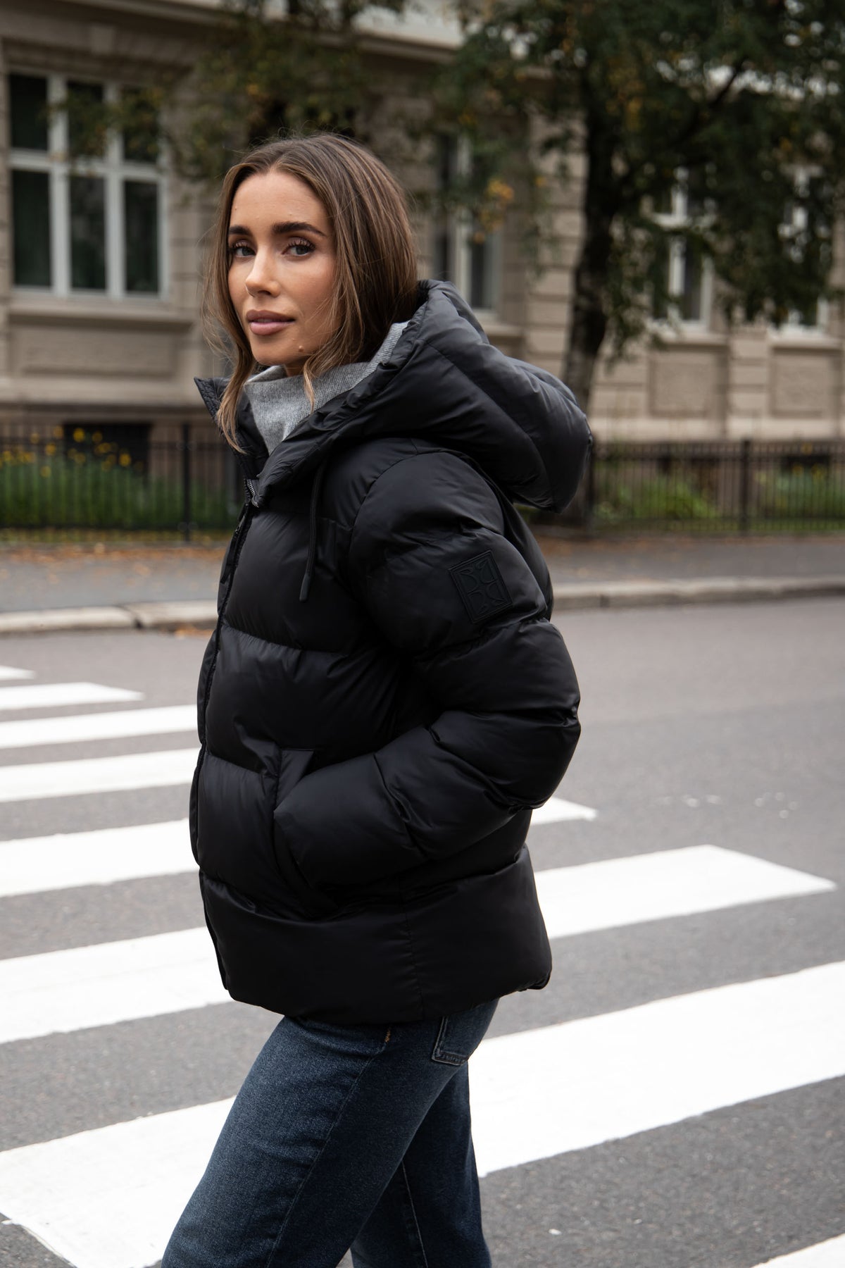 Maud Puff Jacket - Svart