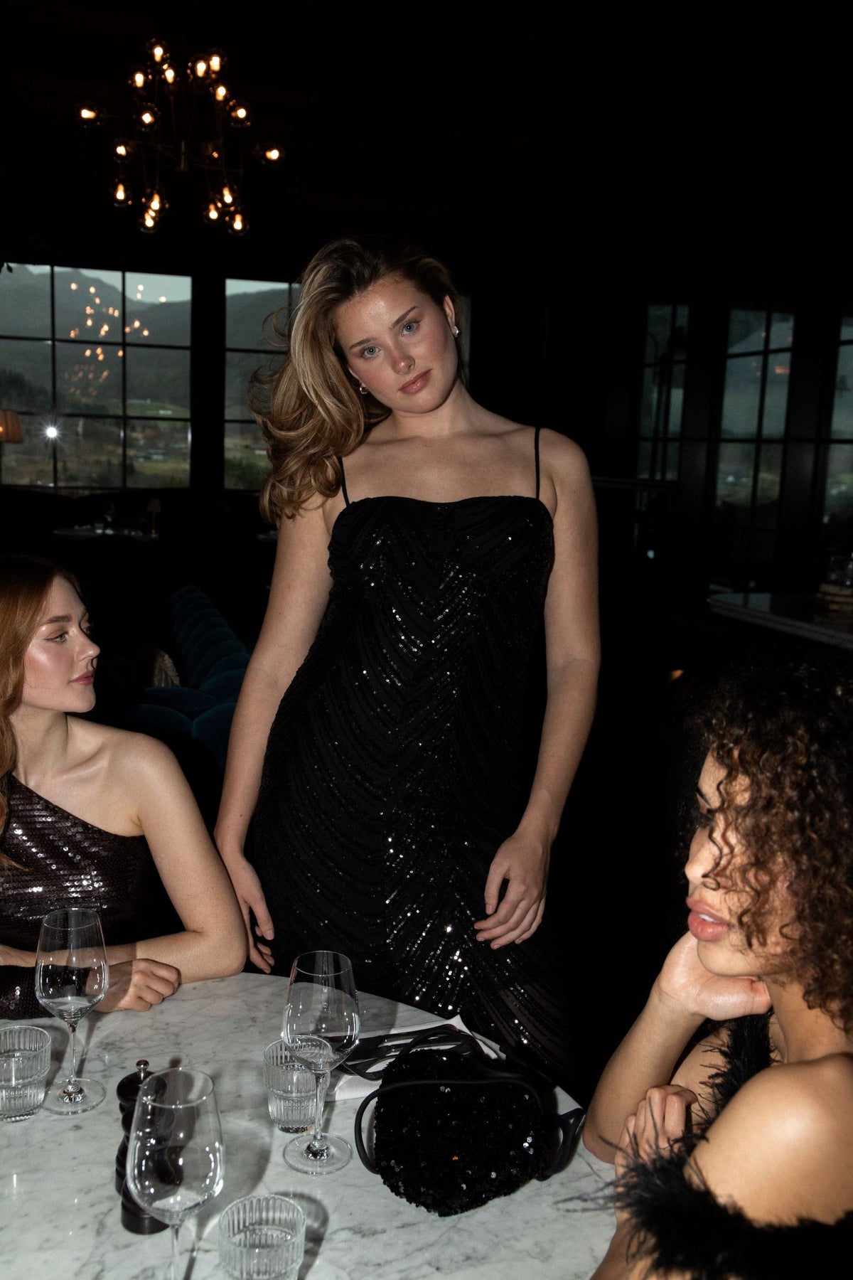 Gliragz Long Dress - Black Sequins