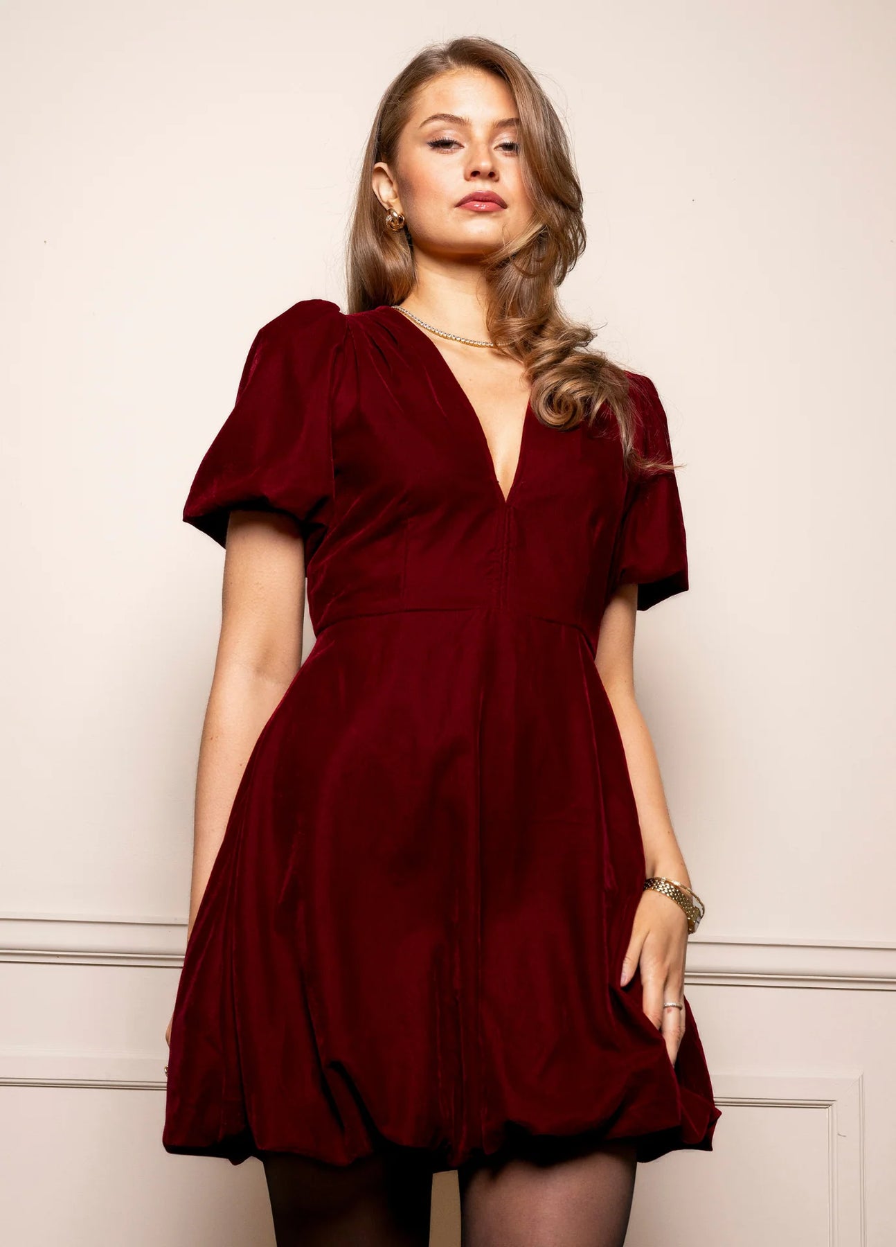 Blake Klänning - Velvet Bordeaux