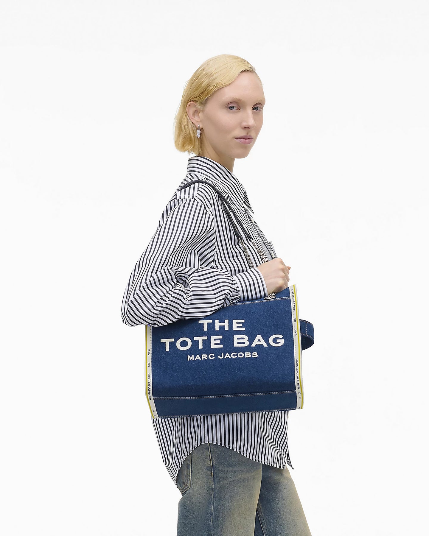 The Denim Chain Medium Tote - Dark Wash