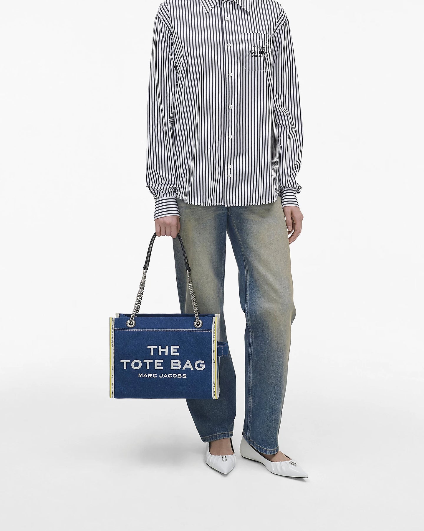 The Denim Chain Medium Tote - Dark Wash
