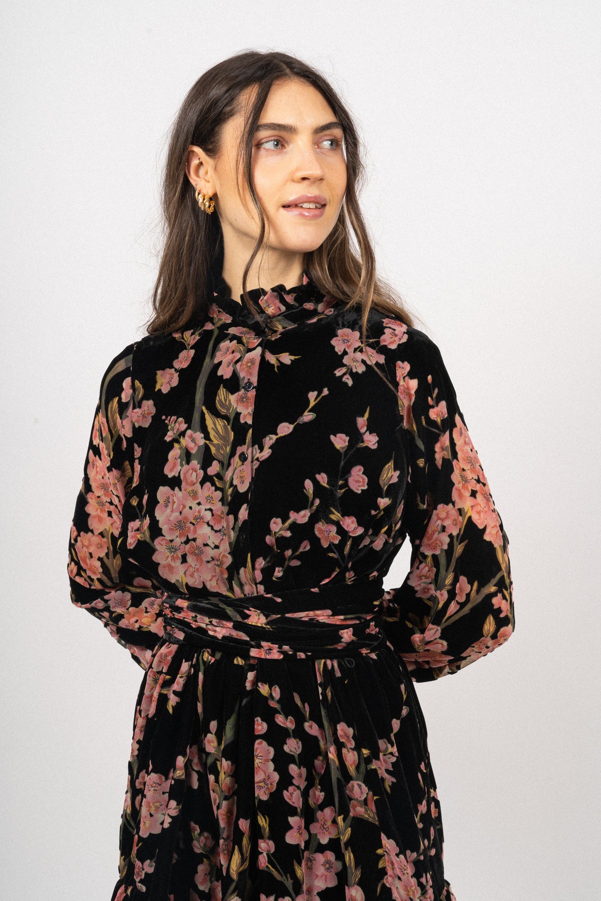 Saga Wide Velvet Dress - Black Pink Velvet