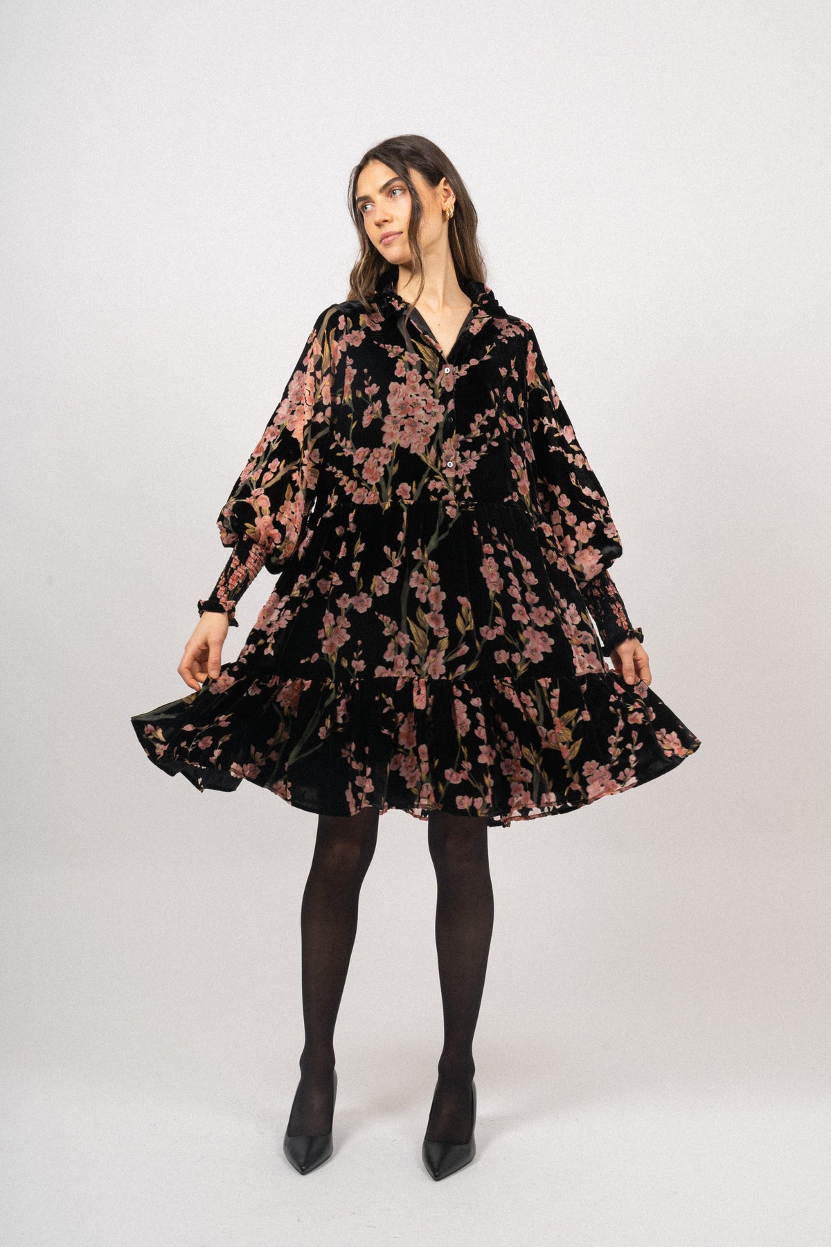 Saga Wide Velvet Dress - Black Pink Velvet