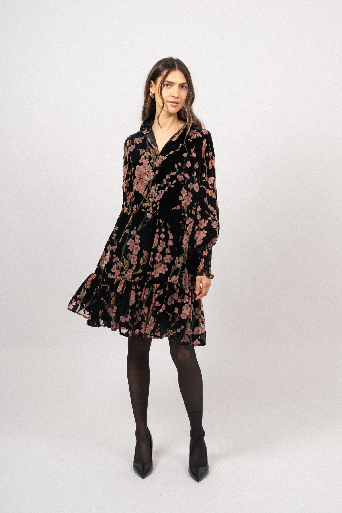 Saga Wide Velvet Dress - Black Pink Velvet