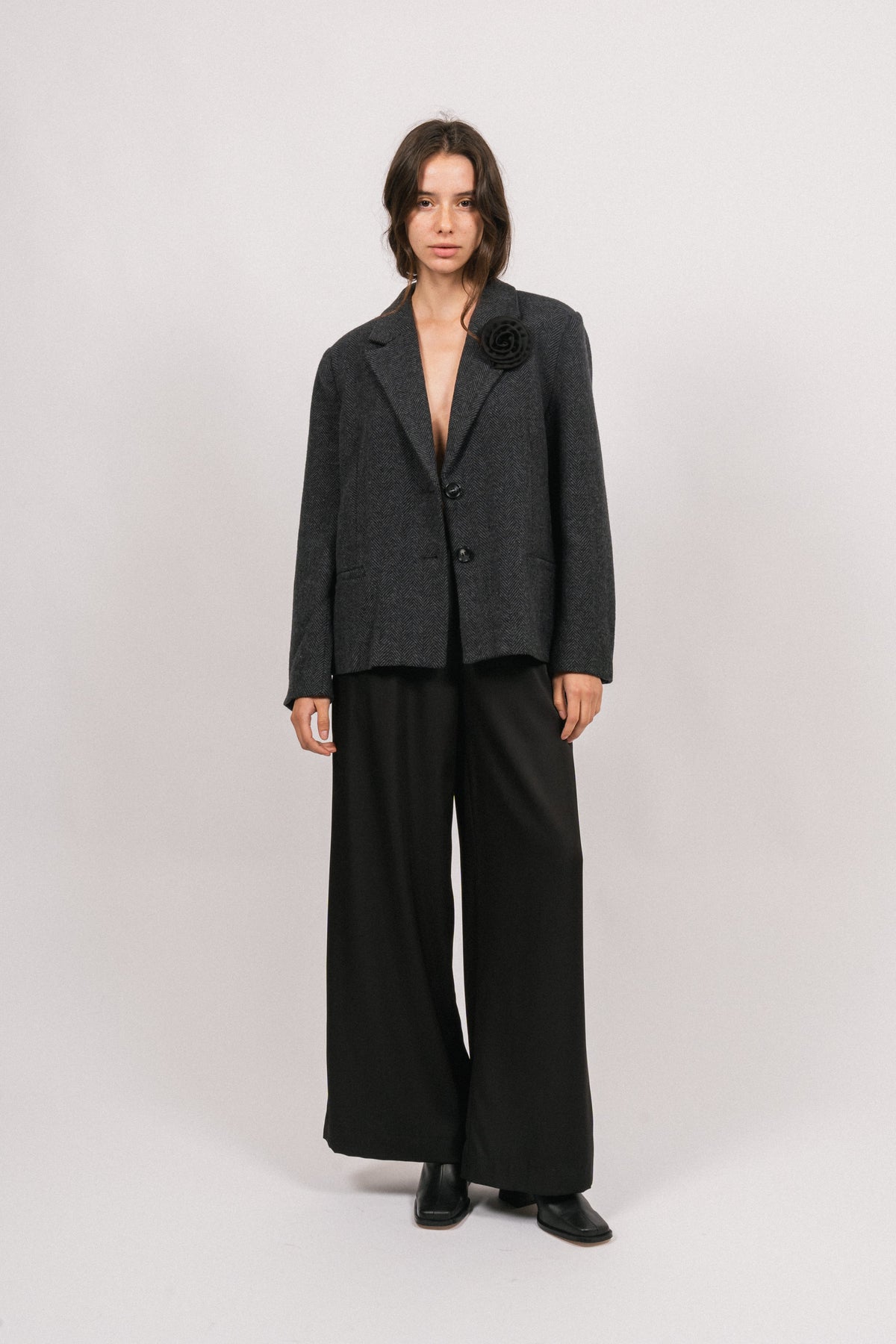 Mya Herringbone Blazer - Black