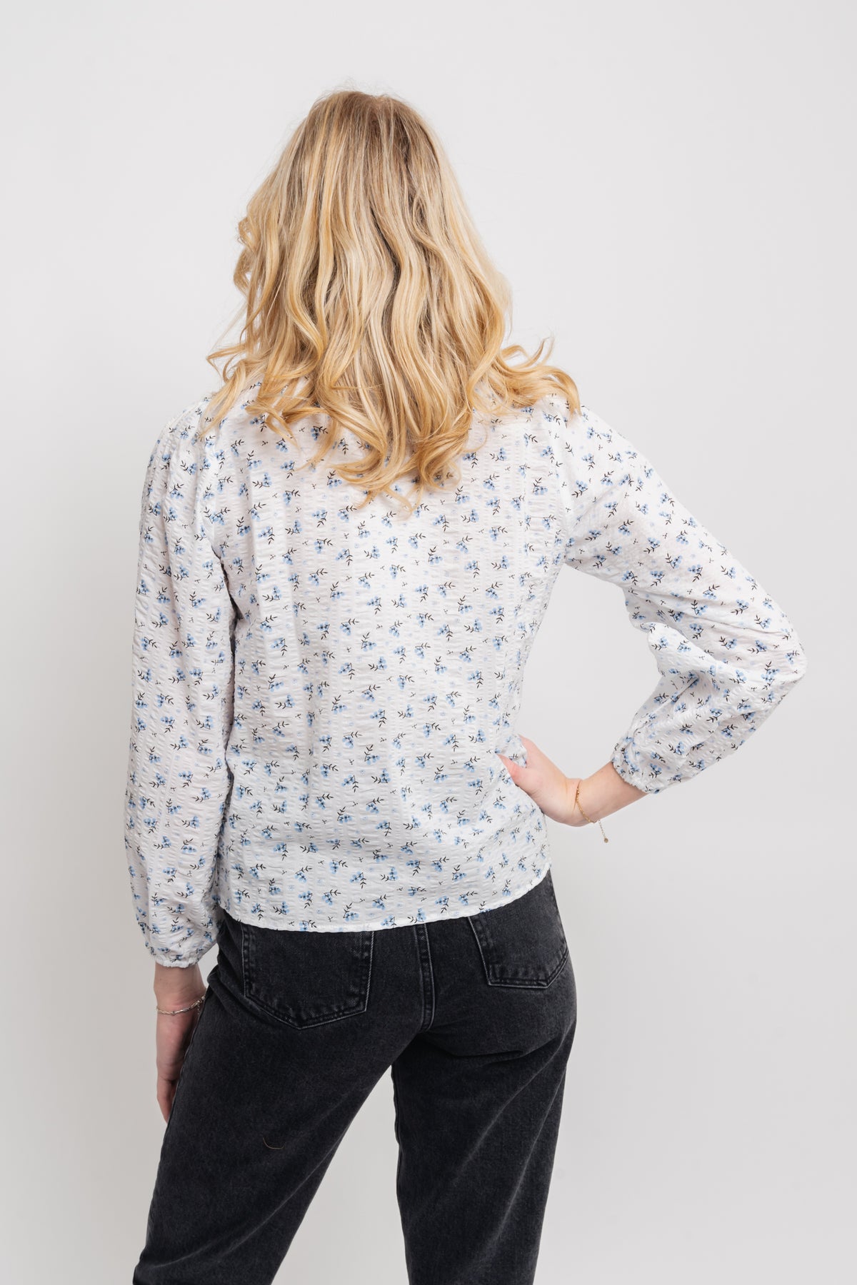 Tiffany Shirt - White/Blue