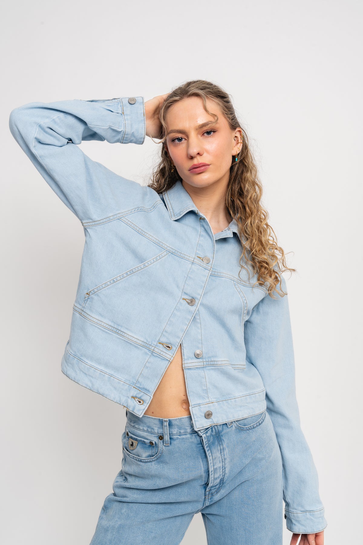 Hazel Ls Denimjacka - Ljusblå denim