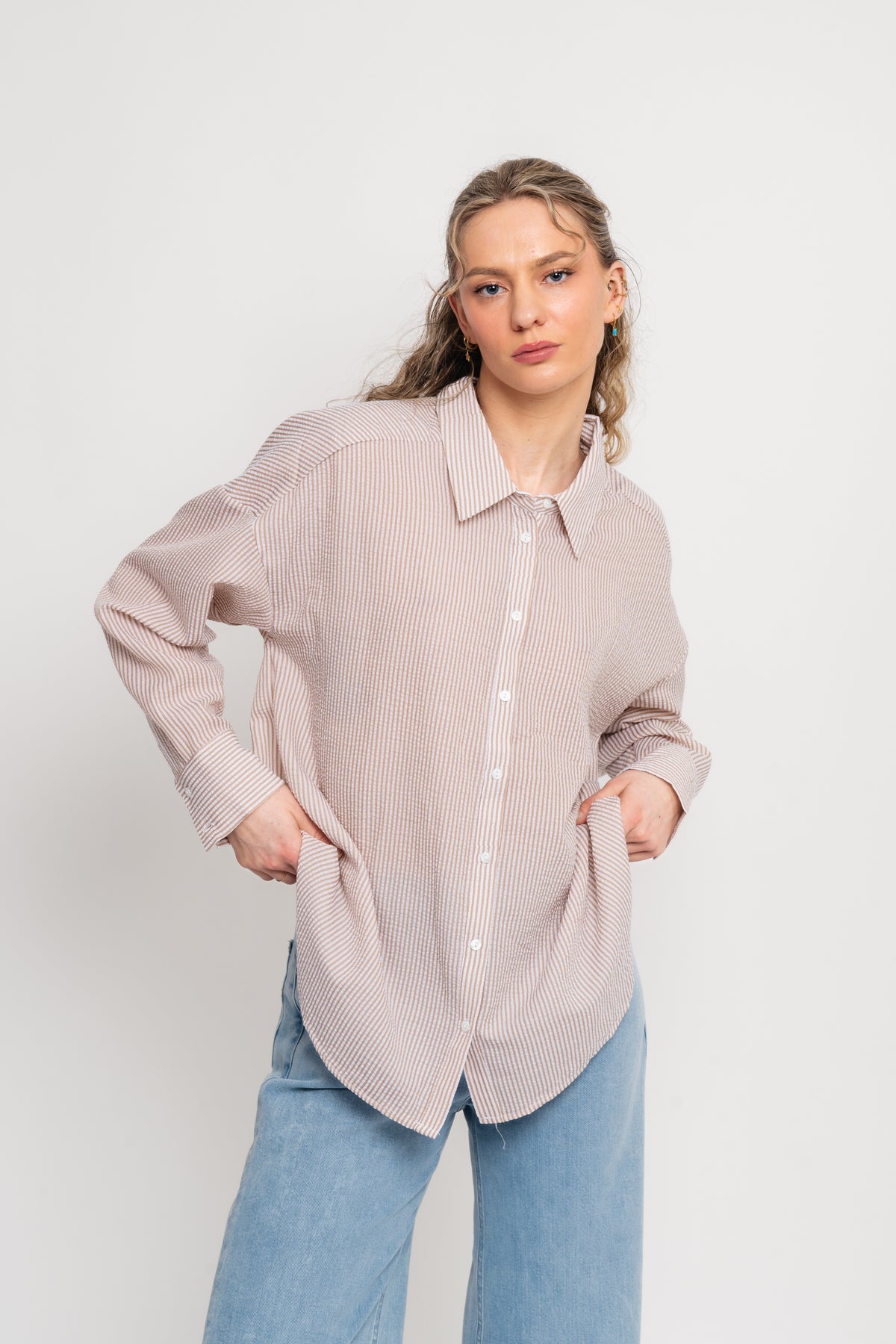 Sonja Shirt - Sand/White