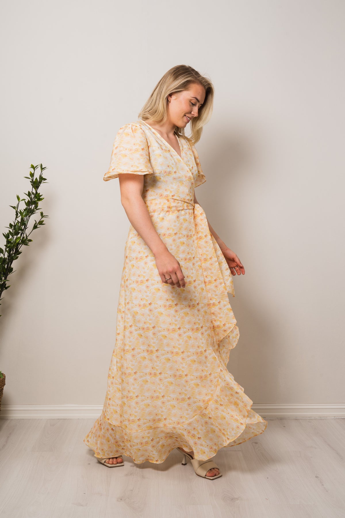 Gabriella Maxi Dress - Yellow Flower