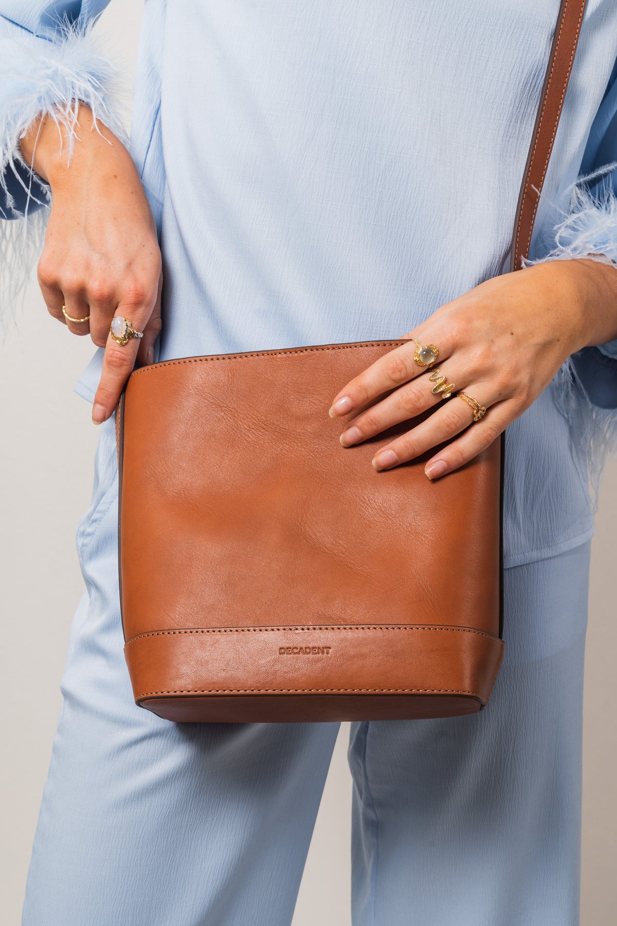 Edith Small Bucket Bag - Cognac