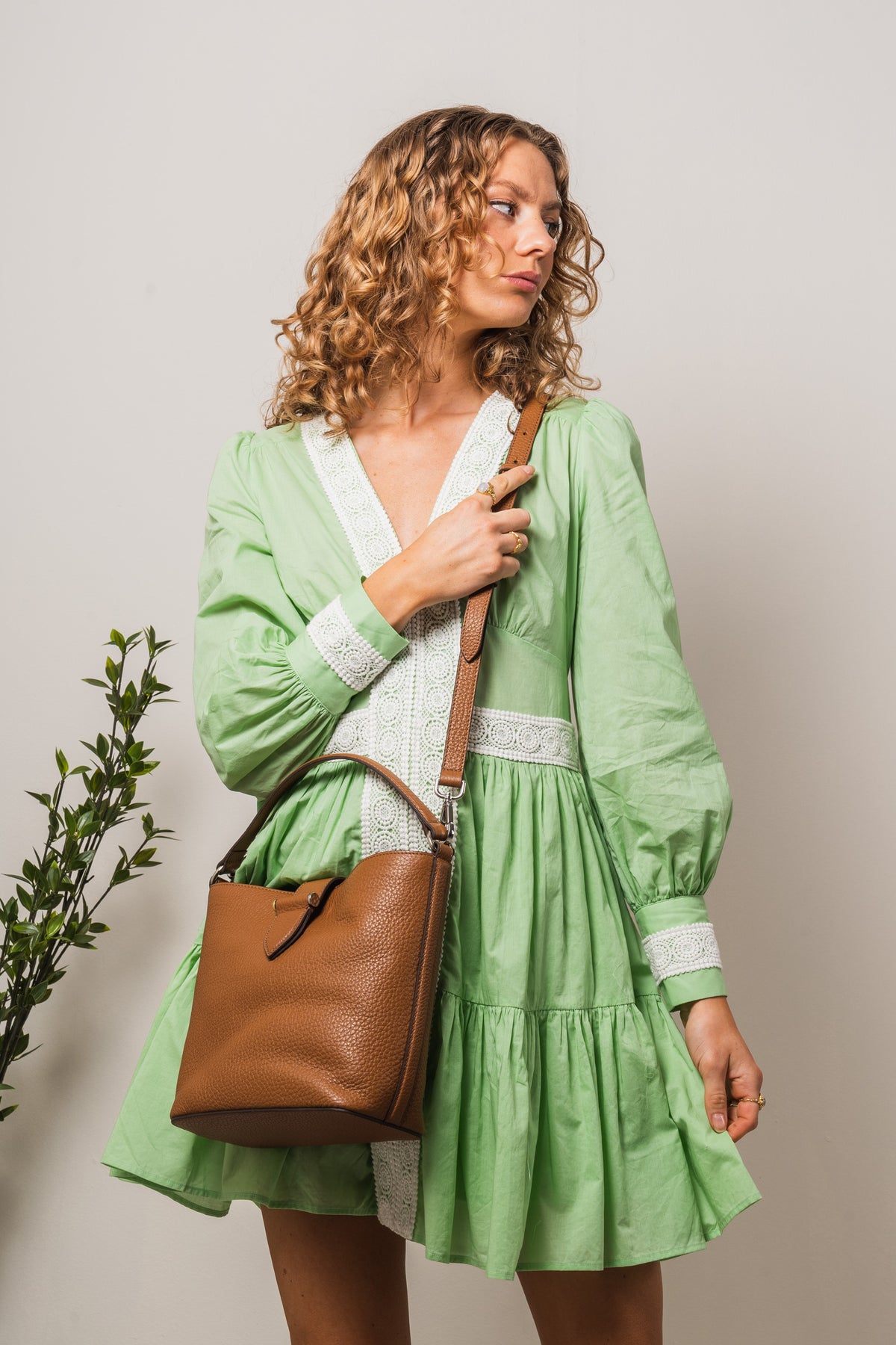 Lexie Small Bucket Bag - Cognac