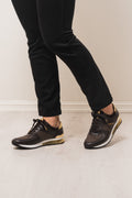 Allie Wrap Trainer - Brown