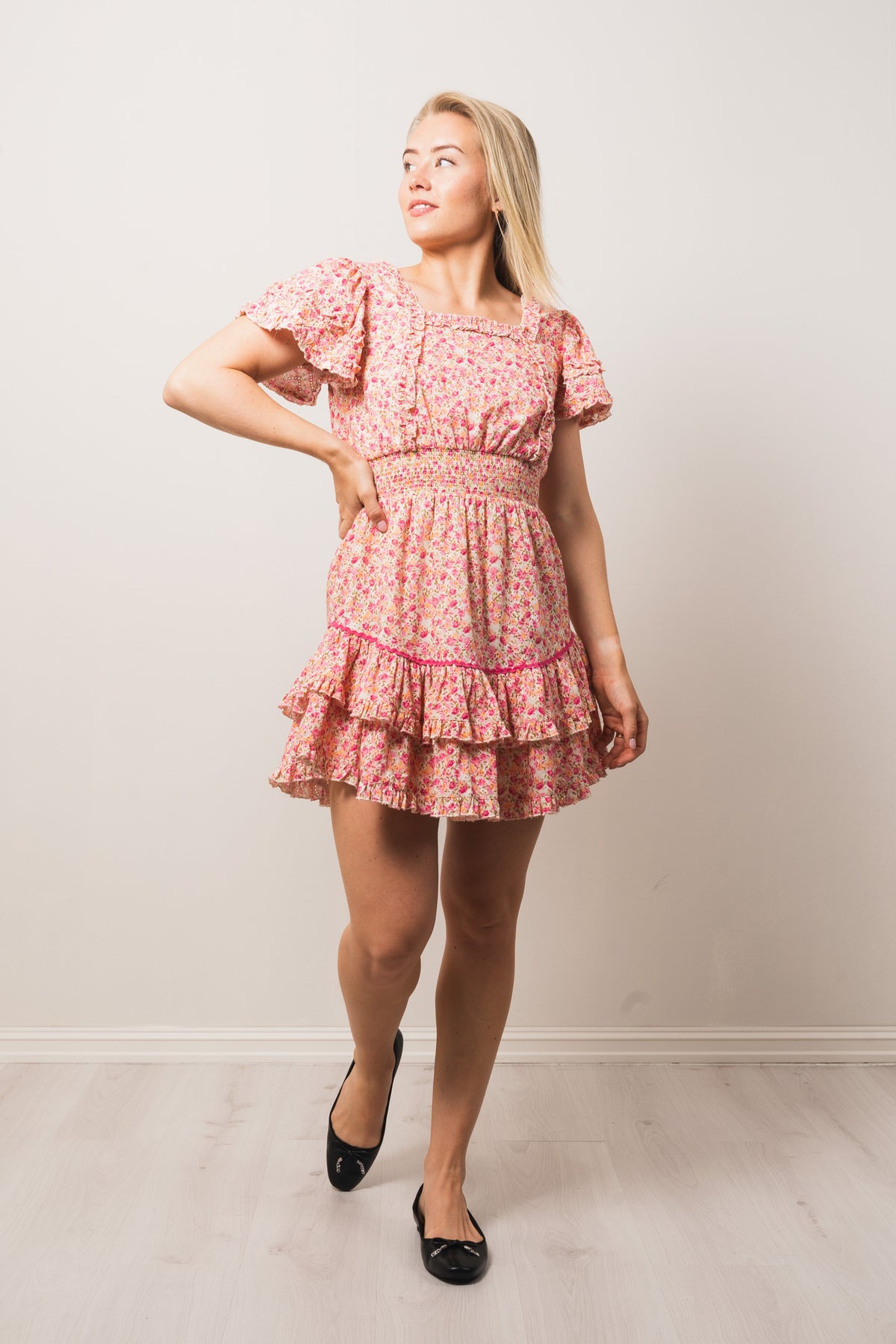 Chiara Dress - Peachy Pink
