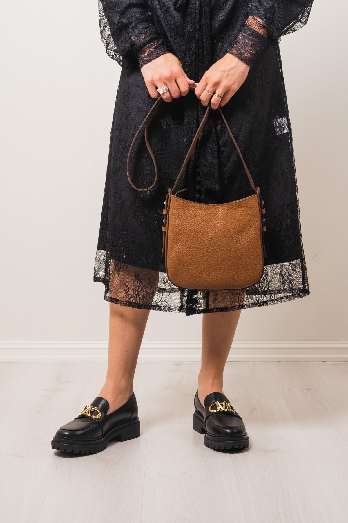 Poppy Small Hobo Bag - Cognac