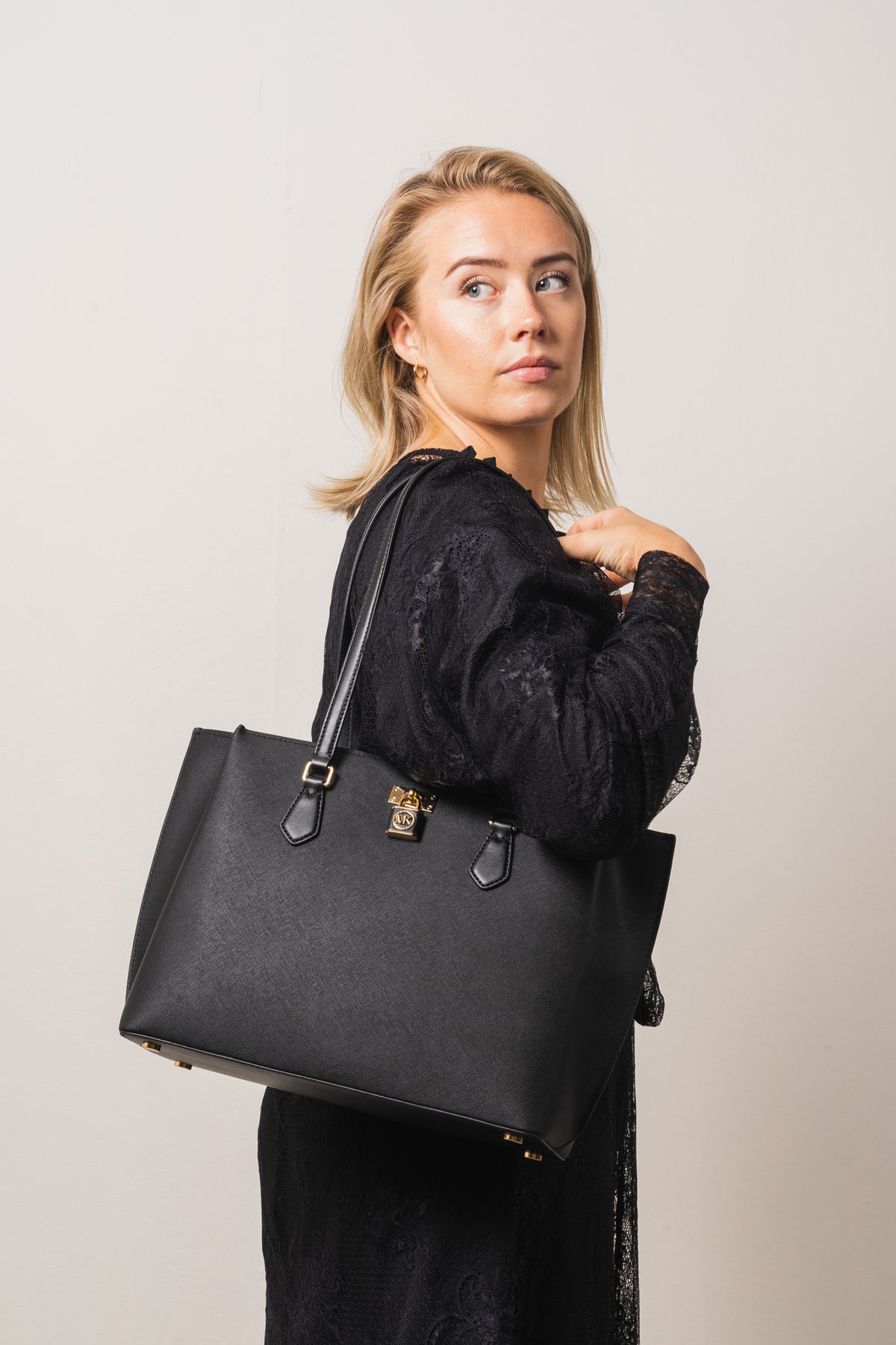 Ruby Large Saffiano Leather Tote Bag - Black/Gold