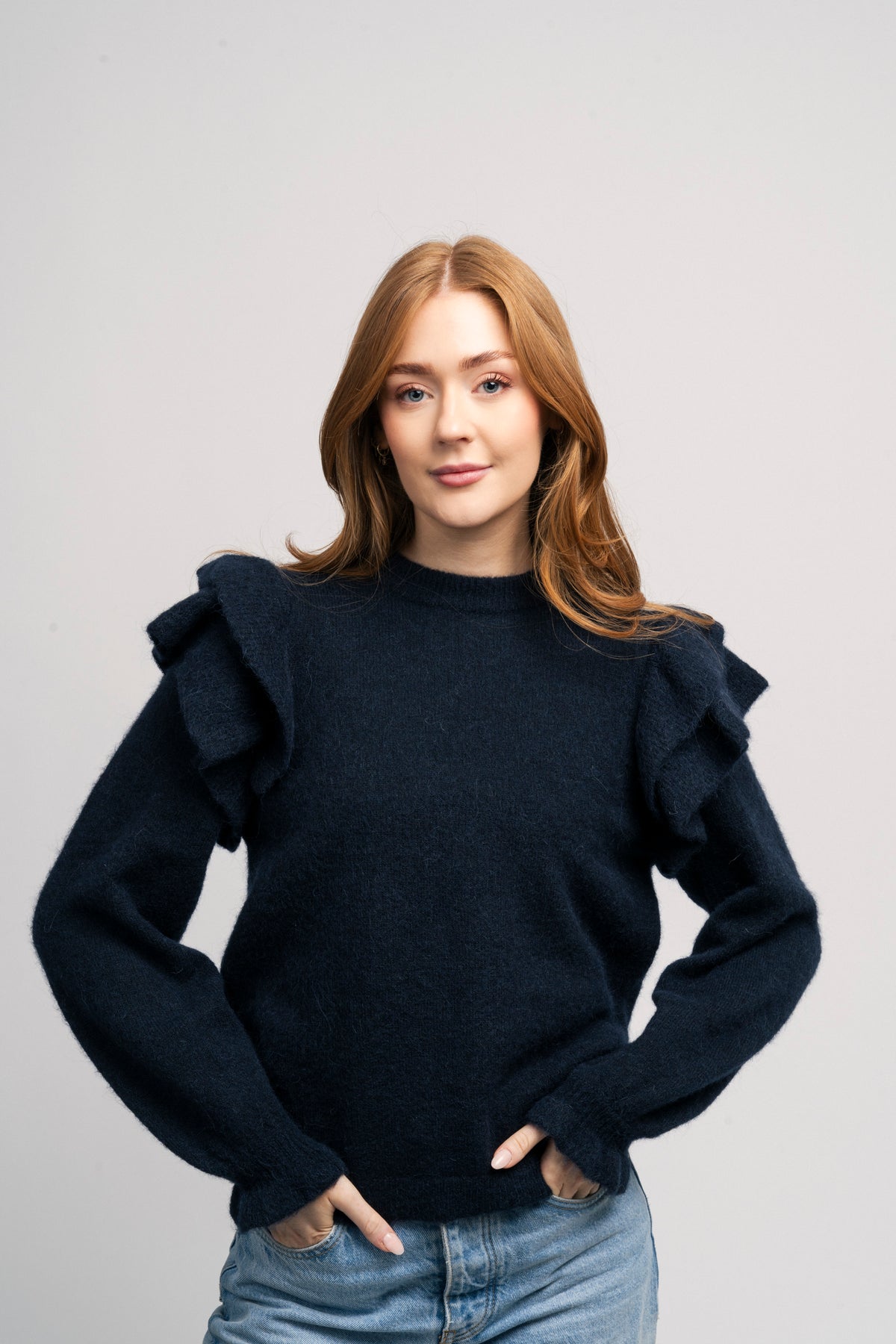 Lulu Ls Knit Shoulder Frills O-Neck - Dark Sapphire Melange