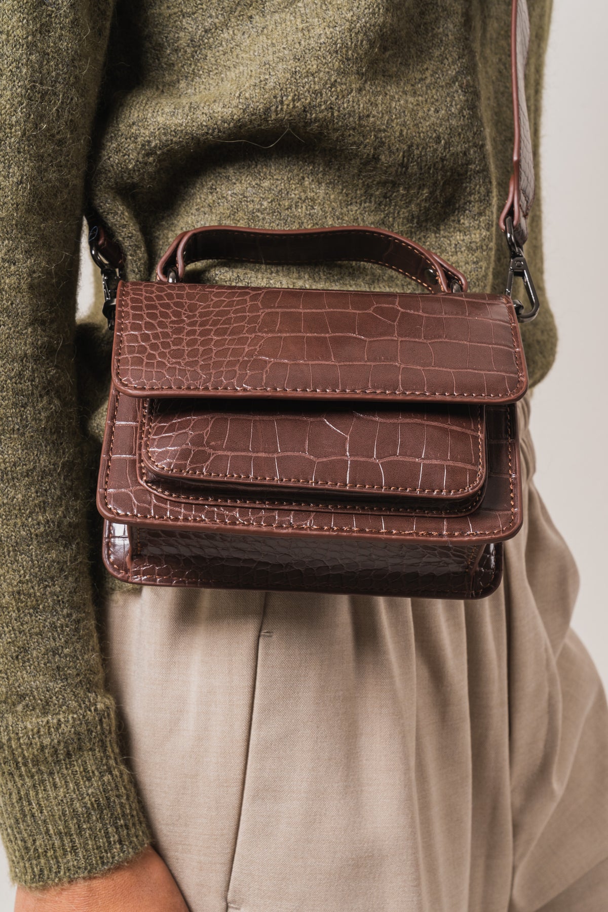Cayman Pocket Trace - Chocolate Brown