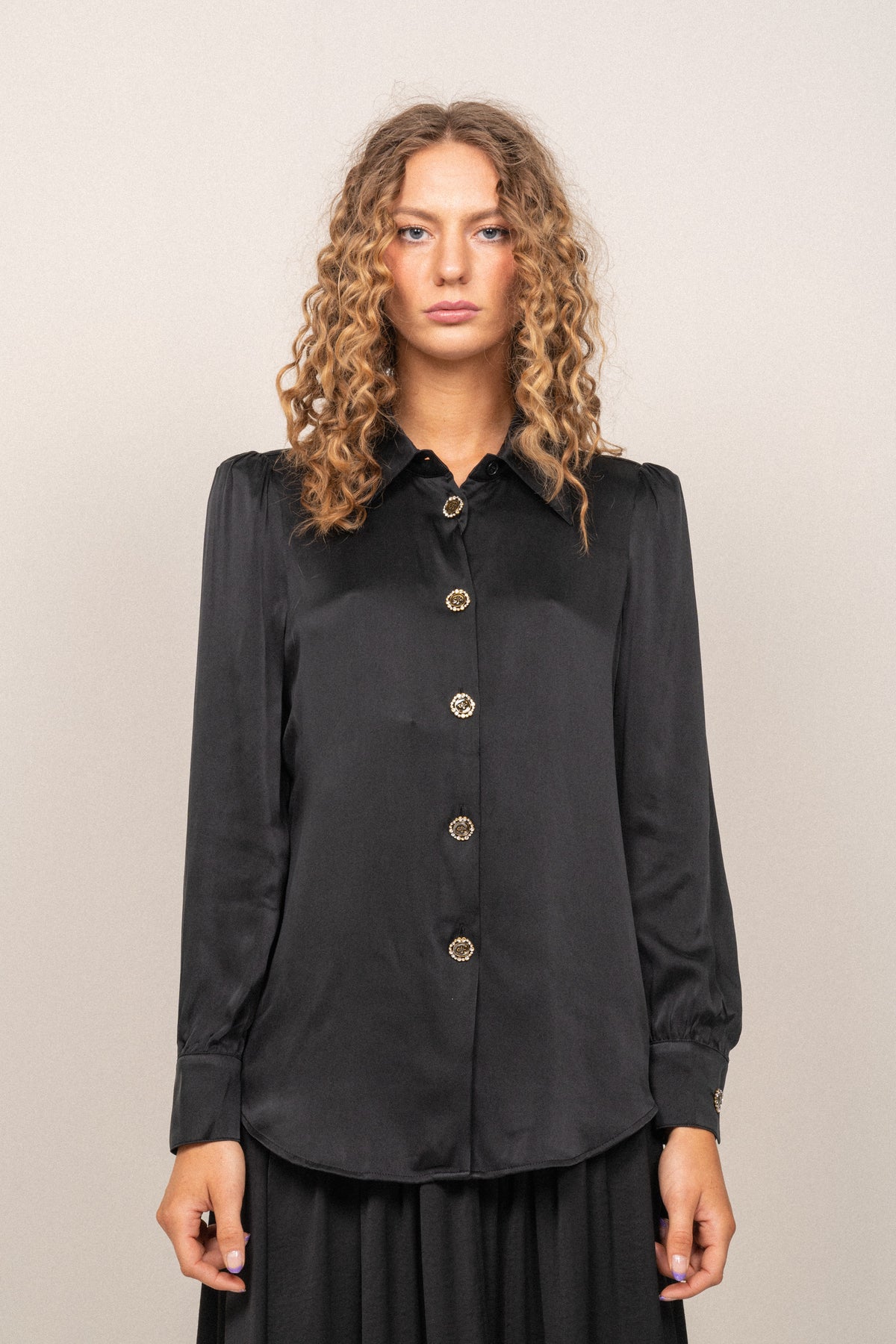 3176 Matt Latia Lux - Ebony Black