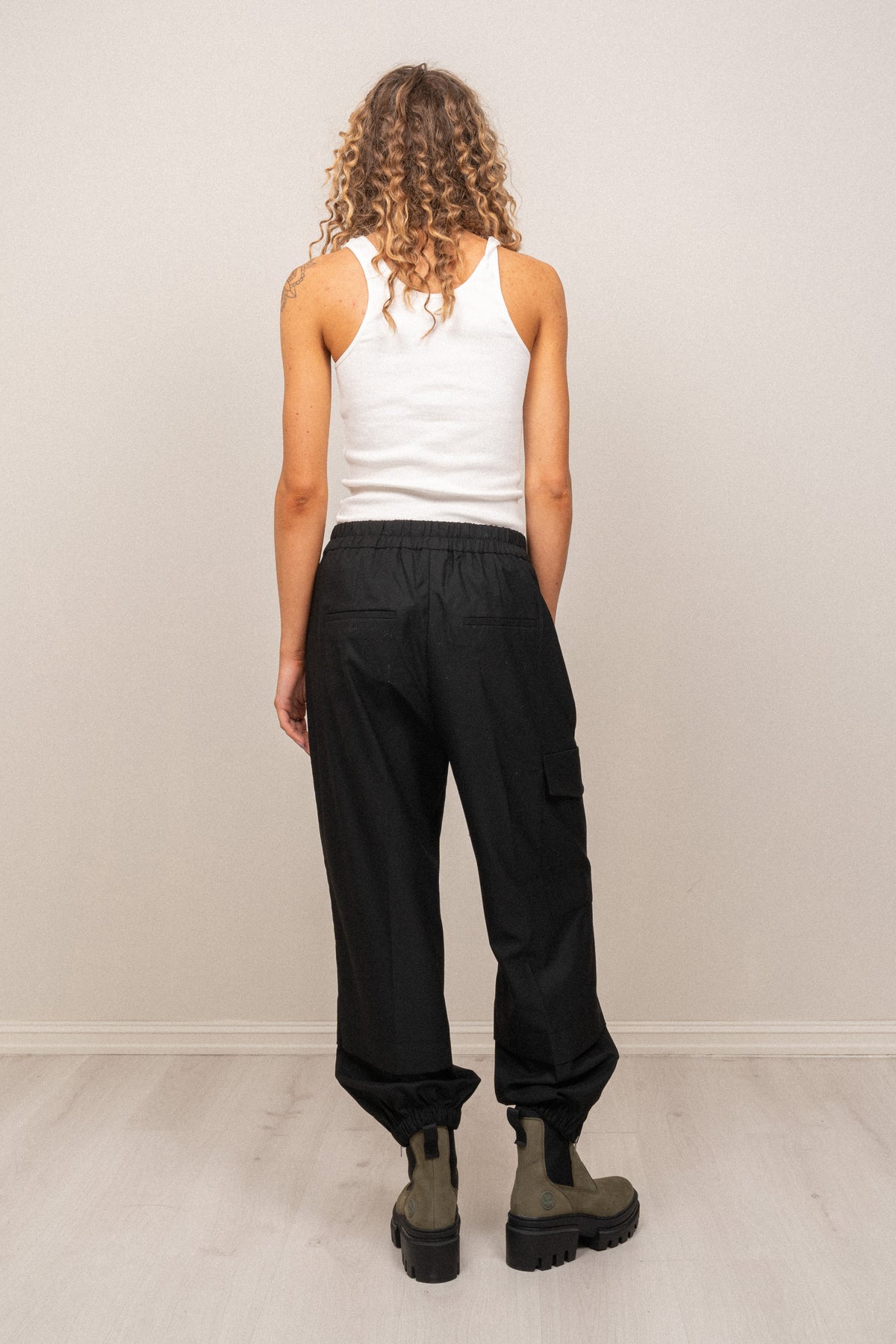 WaiIW Cargo Pant - Black